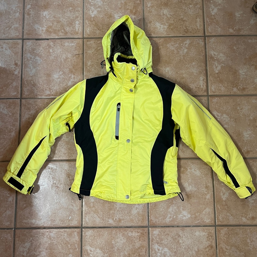 Obermeyer Women’s size 10 yellow insulated ski jacket